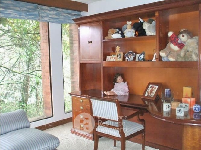Apartamento de 4 alcobas en venta en Atardeceres De Suba, Bogotá, 342 m² · foto 9 de 18
