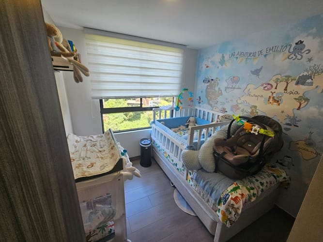 Apartamento de 3 alcobas en venta en El Chingui, Envigado, 84 m² · foto 10 de 15
