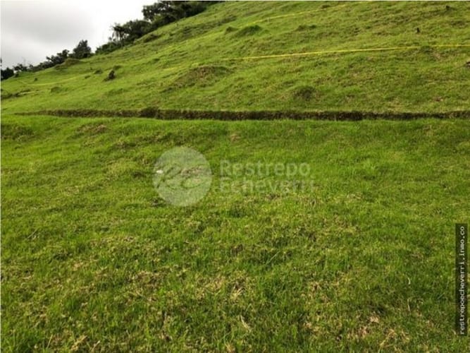 Lote en venta en Alhambra, Manizales, 974 m² · foto 2 de 8