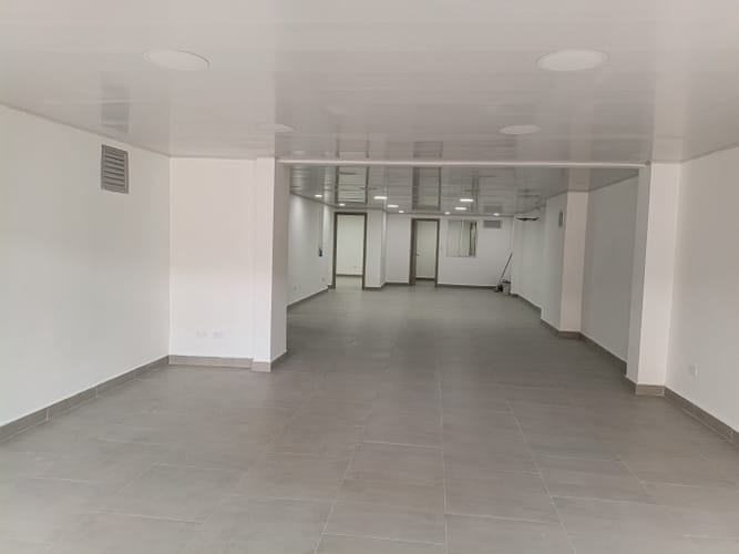 Local en arriendo en Santa Monica, Cali, 155 m² · foto 4 de 18