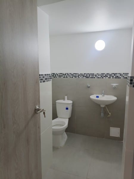 Local en arriendo en Santa Monica, Cali, 155 m² · foto 18 de 18
