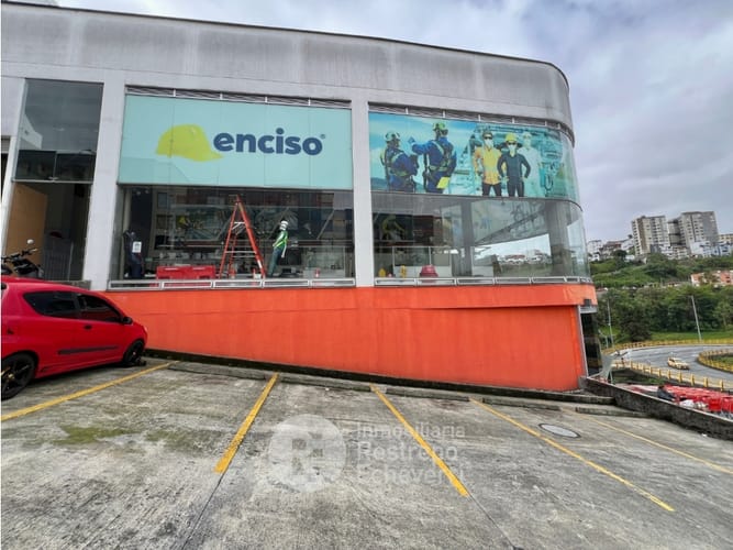 Local en arriendo en La Carola, Manizales, 335 m² · foto 3 de 4