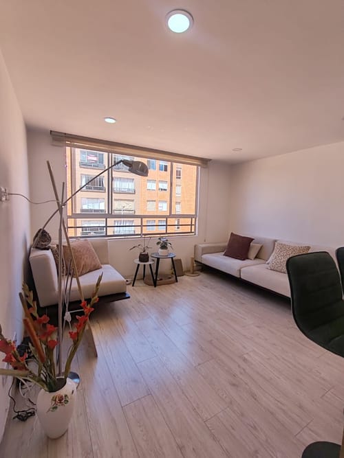 Apartamento de 3 alcobas en venta en Samaria, Chía, 56 m² · foto 2 de 13
