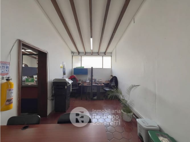 Casa en arriendo en La Arboleda, Manizales, 701 m² · foto 13 de 20