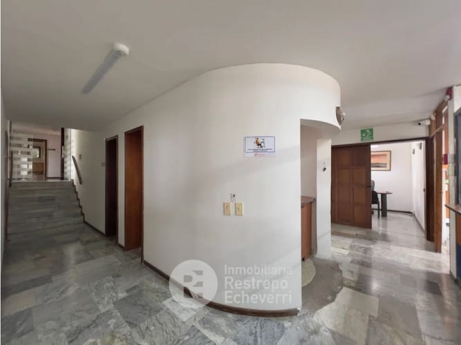 Casa en arriendo en La Arboleda, Manizales, 701 m² · foto 14 de 20
