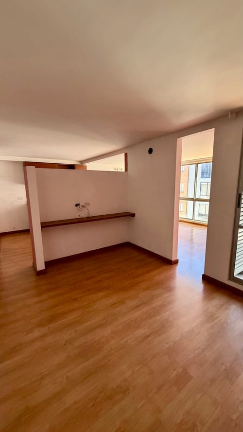 Apartamento de 1 alcoba en arriendo en Cedritos, Bogotá, 59 m² · foto 6 de 9
