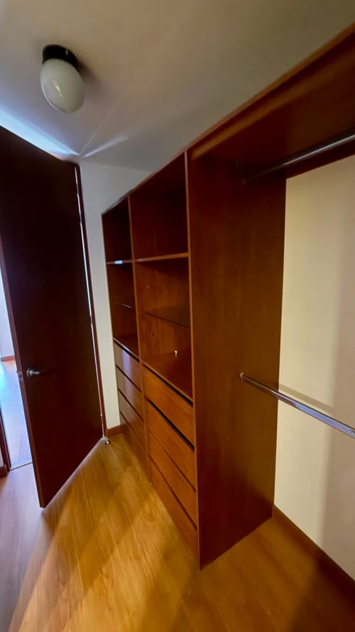 Apartamento de 1 alcoba en arriendo en Cedritos, Bogotá, 59 m² · foto 7 de 9