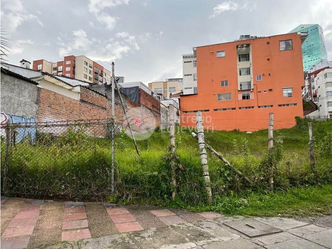 Lote en venta en Los Laureles, Manizales, 916 m² · foto 3 de 5