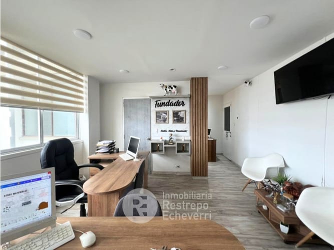 Oficina en venta en El Centro, Manizales, 22 m² · foto 2 de 5