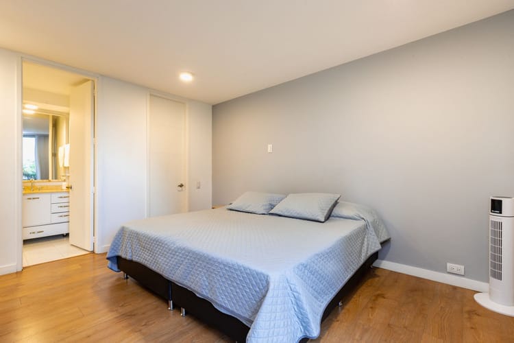 Apartaestudio en venta en Lalinde, Medellín, 76 m² · foto 16 de 20