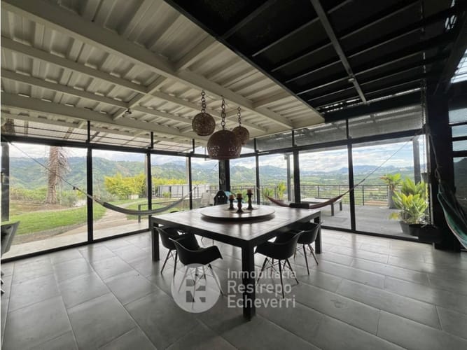 Casa de 5 alcobas en venta en El Rosario, Manizales, 420 m² · foto 6 de 24