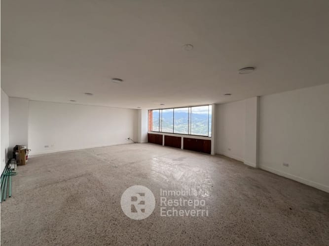 Oficina en arriendo en El Centro, Manizales, 60 m² · foto 2 de 3