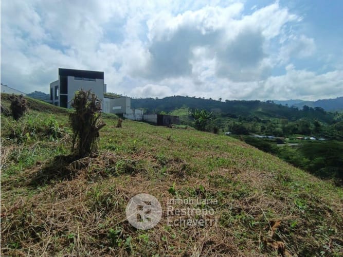 Lote en venta en El Rosario, Manizales, 2665 m² · foto 7 de 14