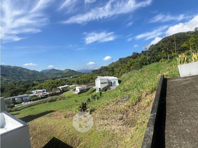 Lote en venta en El Rosario, Manizales, 2665 m² · foto 11 de 14