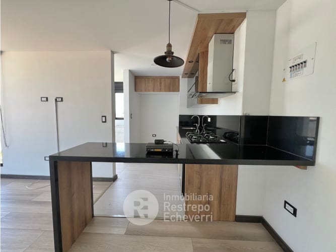 Apartamento de 2 alcobas en venta en La Francia, Manizales, 60 m² · foto 5 de 16