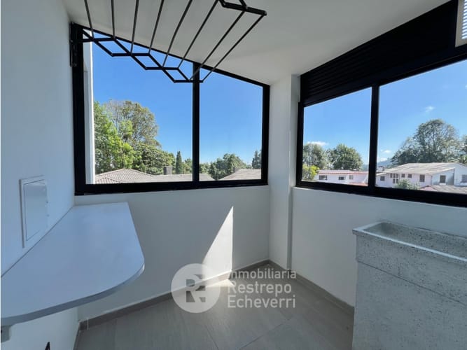 Apartamento de 2 alcobas en venta en La Francia, Manizales, 60 m² · foto 6 de 16