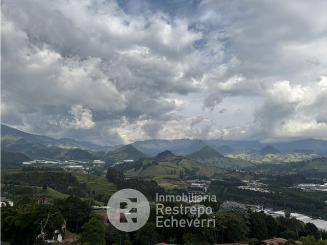 Lote en venta en Alhambra, Manizales, 2679 m² · foto 4 de 6