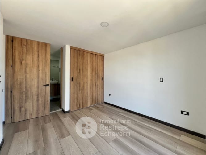 Apartamento de 2 alcobas en venta en La Francia, Manizales, 60 m² · foto 14 de 16