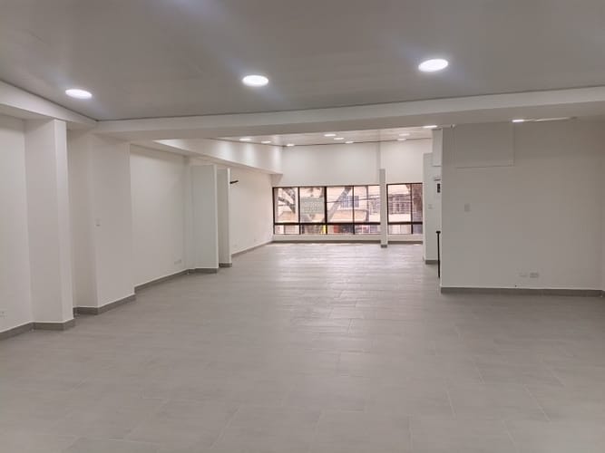 Local en arriendo en Santa Monica, Cali, 155 m² · foto 3 de 16