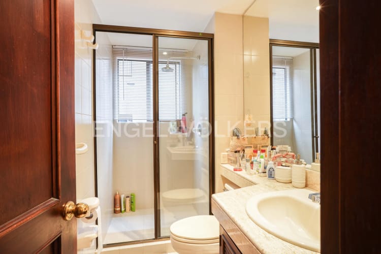 Apartamento de 3 alcobas en venta en Los Rosales, Bogotá, 168 m² · foto 10 de 13
