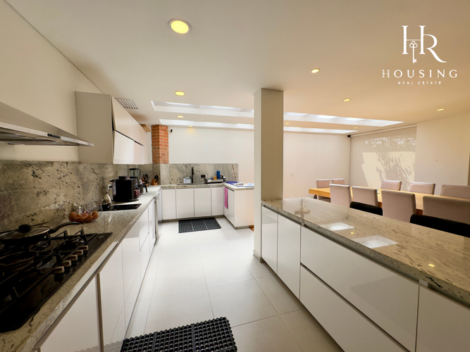 Casa de 4 alcobas en venta en Bachue, Chía, 300 m² · foto 3 de 18