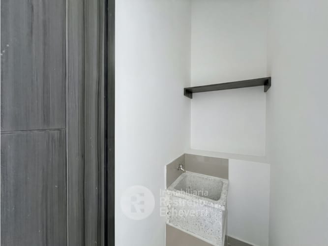 Oficina en arriendo en Cable, Manizales, 32 m² · foto 7 de 8