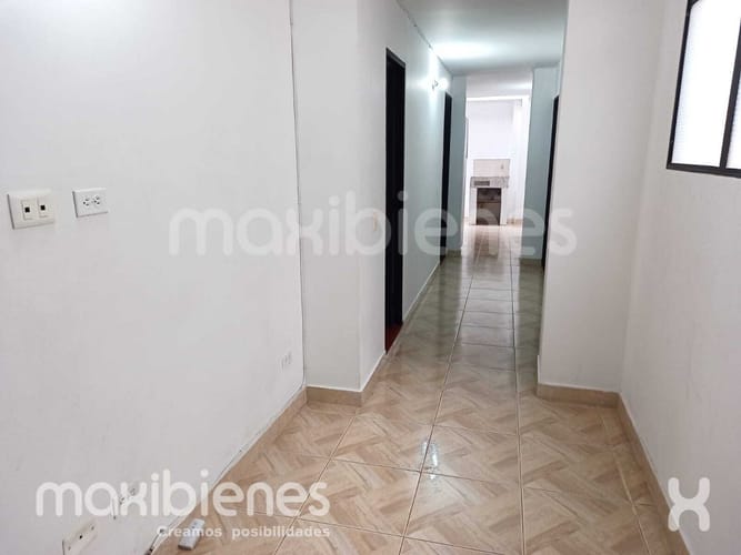 Apartamento de 3 alcobas en arriendo en Belén Los Alpes, Medellín, 65 m² · foto 3 de 12