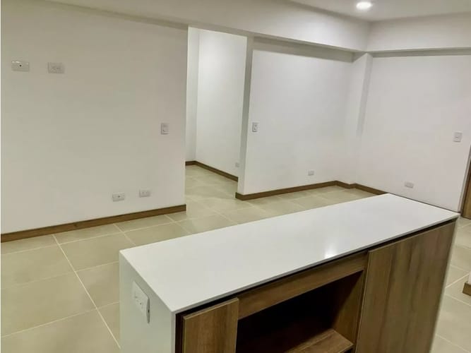 Apartamento de 3 alcobas en venta en Tres Esquinas, Sabaneta, 78 m² · foto 5 de 14