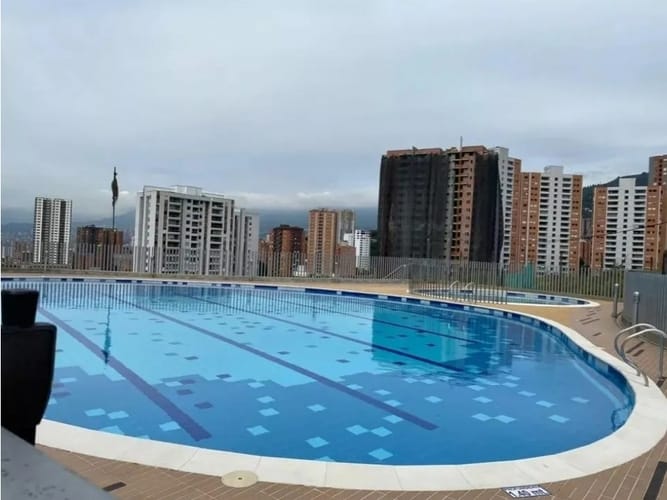 Apartamento de 3 alcobas en venta en Tres Esquinas, Sabaneta, 78 m² · foto 14 de 14