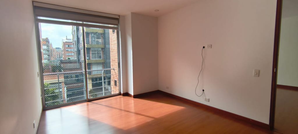 Apartamento de 2 alcobas en arriendo en Santa Barbara, Bogotá, 70 m² · foto 9 de 21