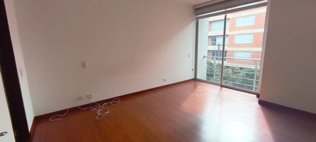 Apartamento de 2 alcobas en arriendo en Santa Barbara, Bogotá, 70 m² · foto 10 de 21