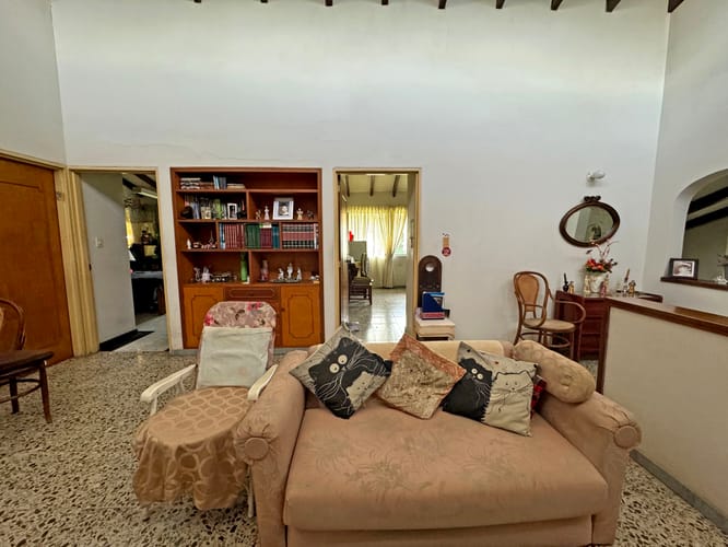 Casa de 4 alcobas en venta en Ciudad Jardin, Cali, 1581 m² · foto 14 de 24
