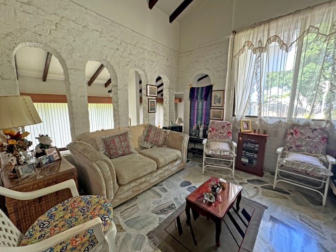 Casa de 4 alcobas en venta en Ciudad Jardin, Cali, 1581 m² · foto 17 de 24