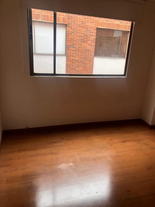 Apartamento de 4 alcobas en arriendo en Cedro Golf, Bogotá, 120 m² · foto 5 de 24