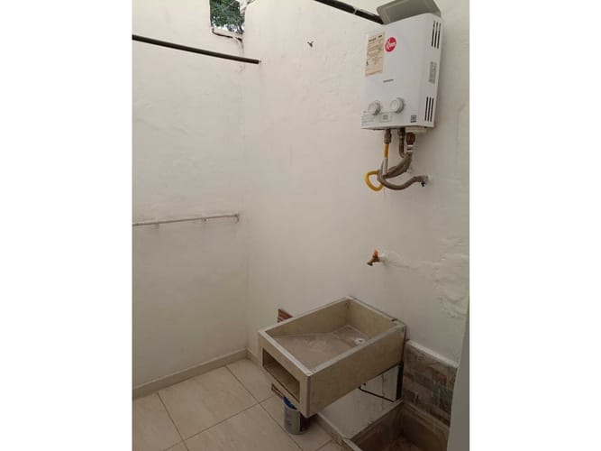 Apartamento de 4 alcobas en arriendo en Belen Las Playas, Medellín, 85 m² · foto 8 de 19