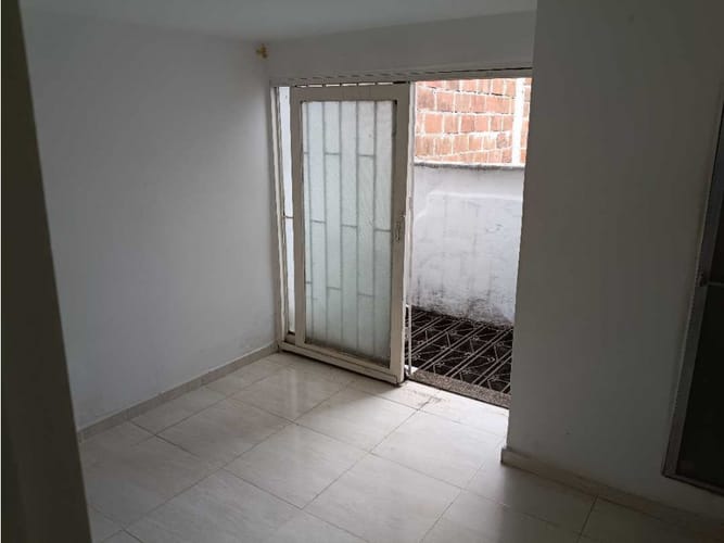 Apartamento de 4 alcobas en arriendo en Belen Las Playas, Medellín, 85 m² · foto 13 de 19