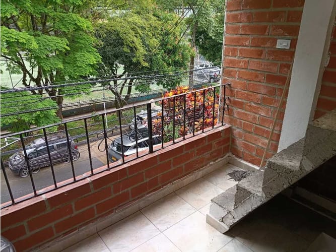 Apartamento de 4 alcobas en arriendo en Belen Las Playas, Medellín, 85 m² · foto 16 de 19