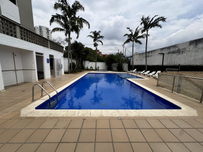 Apartamento de 2 alcobas en venta en Bellavista, Cali, 110 m² · foto 20 de 24
