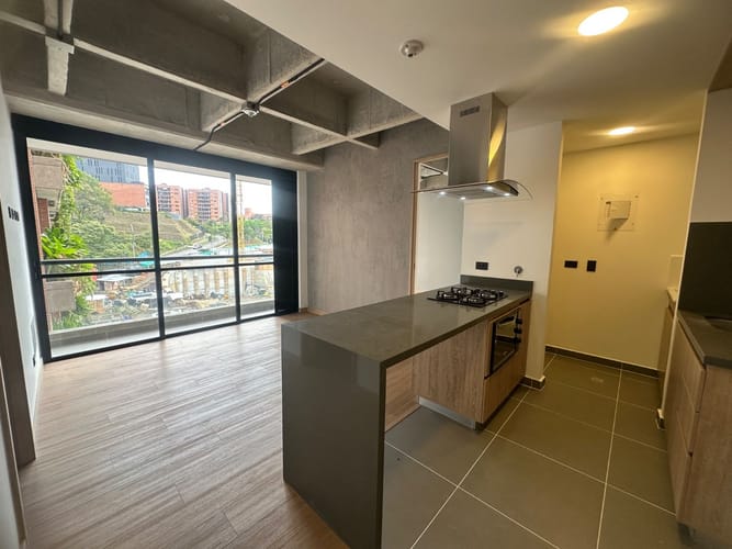Apartamento de 2 alcobas en arriendo en Loma Del Escobero, Envigado, 70 m² · foto 5 de 16