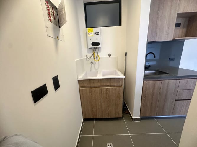 Apartamento de 2 alcobas en arriendo en Loma Del Escobero, Envigado, 70 m² · foto 14 de 16