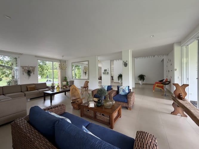 Casa de 4 alcobas en venta en Verde Horizonte, Jamundí, 400 m² · foto 7 de 24