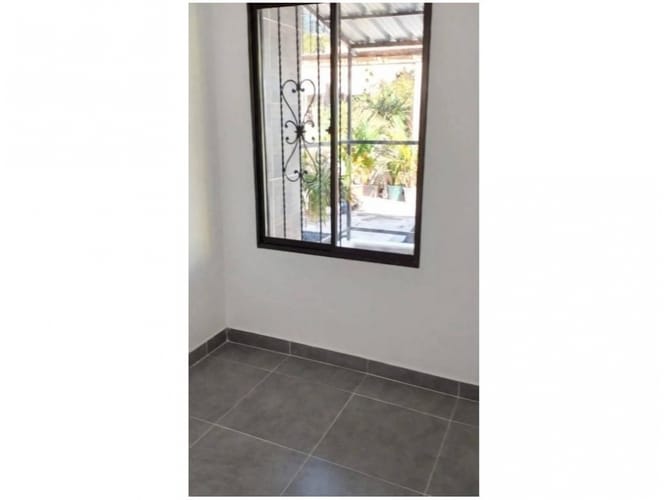 Apartamento de 3 alcobas en venta en Terranova, Itagüí, 60 m² · foto 3 de 8