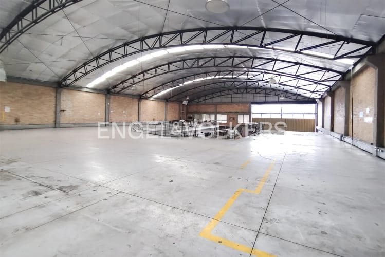 Bodega en arriendo en Novaterra, Mosquera, 1600 m² · foto 7 de 8