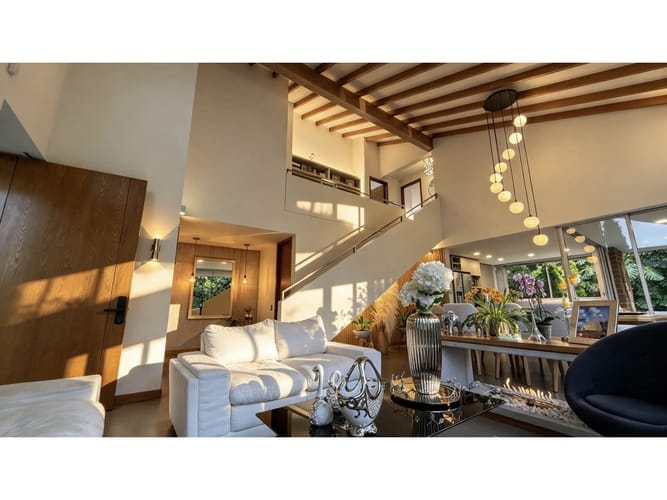 Casa de 3 alcobas en venta en Santa Elena, El Retiro, 176 m² · foto 3 de 18
