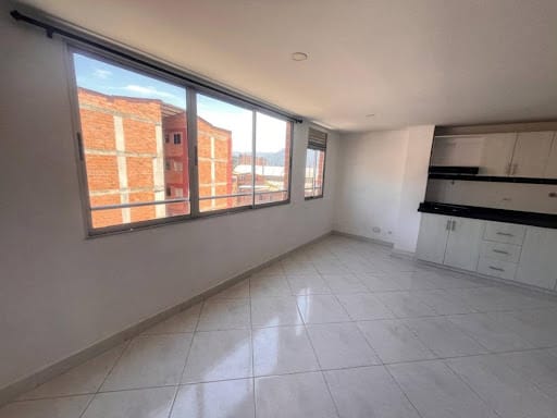 Apartamento de 3 alcobas en arriendo en San Isidro, Itagüí, 60 m² · foto 3 de 15