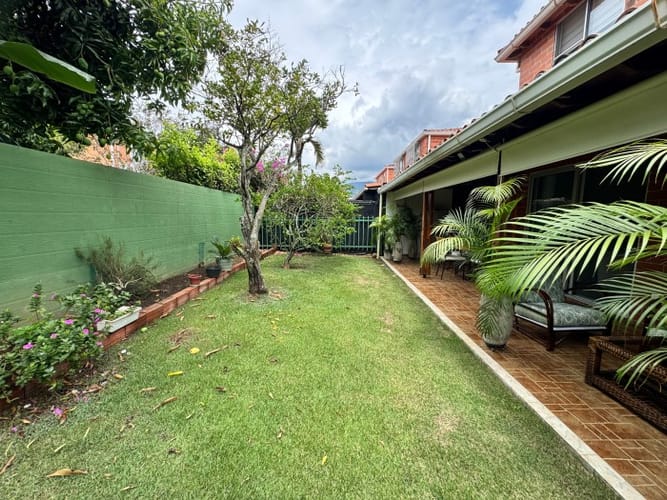 Casa de 4 alcobas en venta en Juan De Ampudia, Jamundí, 215 m² · foto 3 de 24