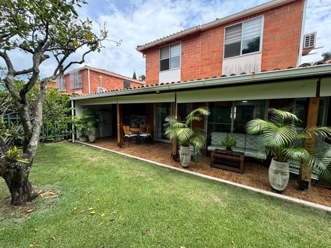 Casa de 4 alcobas en venta en Juan De Ampudia, Jamundí, 215 m² · foto 23 de 24