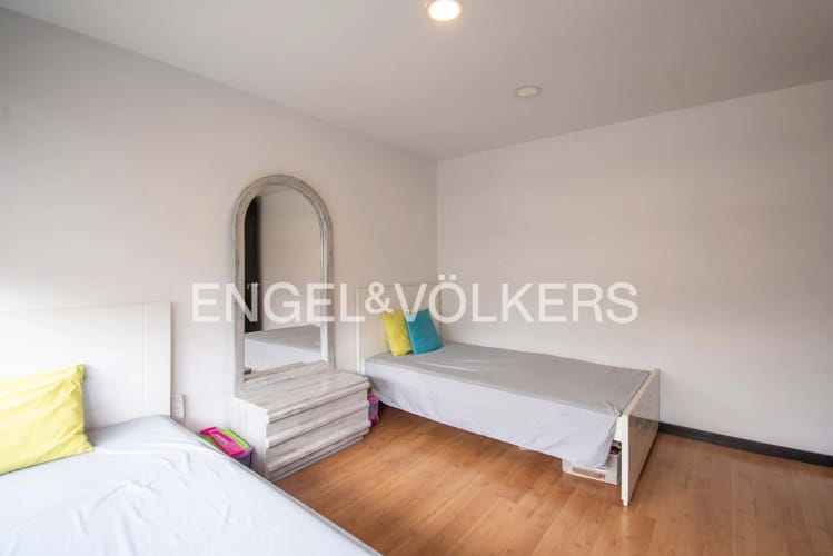 Apartamento de 4 alcobas en venta en Bosques De Zuñiga, Envigado, 182 m² · foto 16 de 24