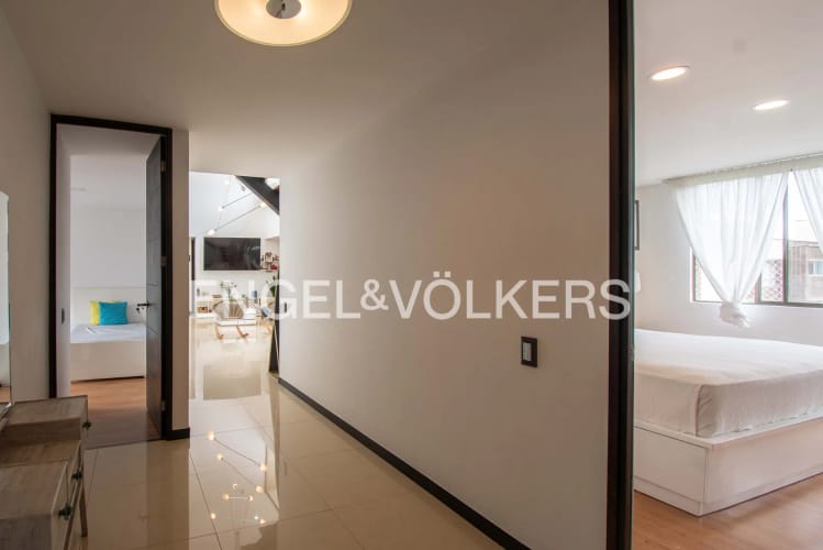 Apartamento de 4 alcobas en venta en Bosques De Zuñiga, Envigado, 182 m² · foto 10 de 24