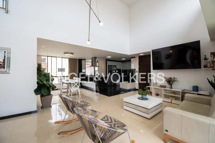 Apartamento de 4 alcobas en venta en Bosques De Zuñiga, Envigado, 182 m² · foto 3 de 24